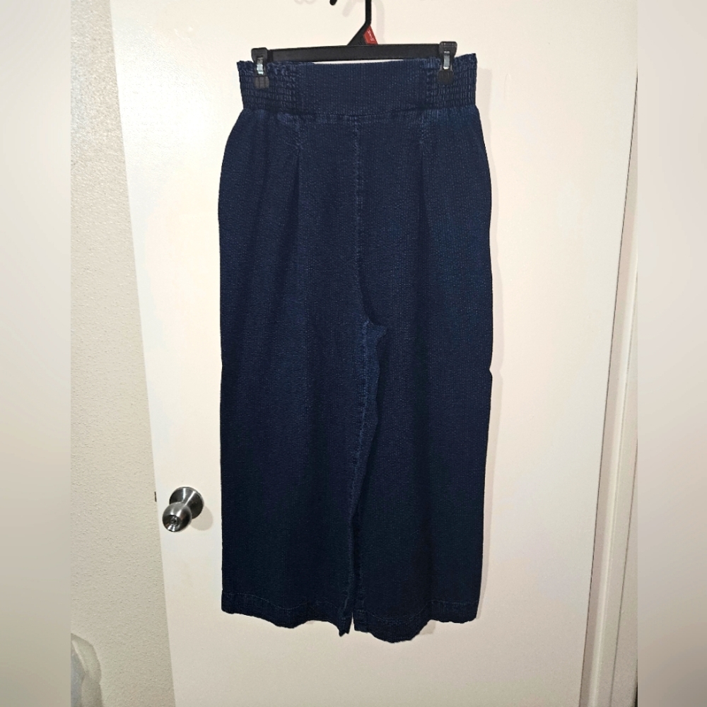 Woman Trousers